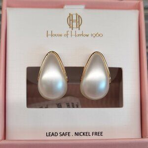 Teardrop earrings